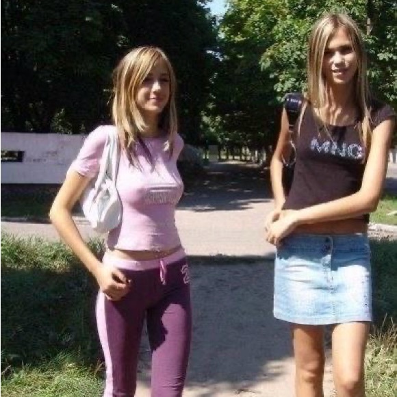 Meet your Posher, Lynette - Picture 1 of 1